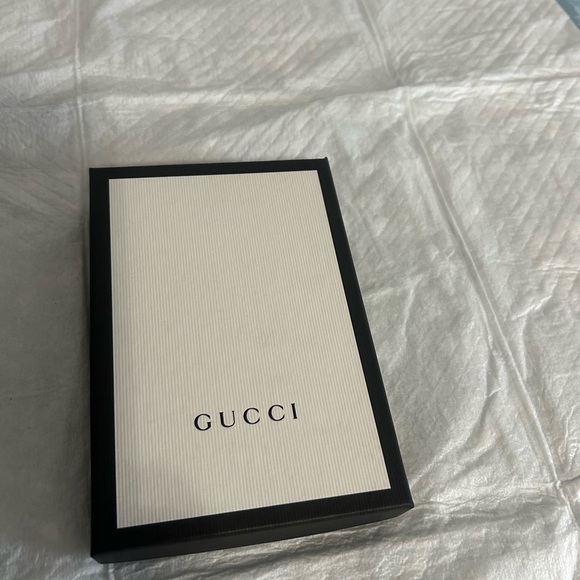 Gucci IPhone Case Monogram Bee Blind For Love New With Box - Picture 5 of 8